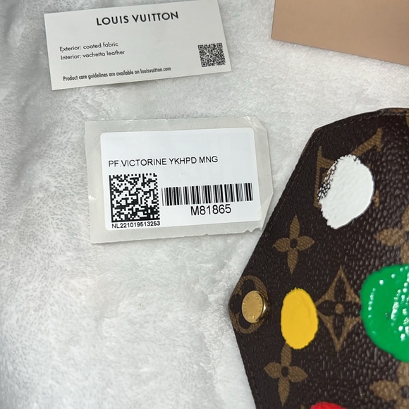LV X YK Victorine Wallet - Picture 6 of 10